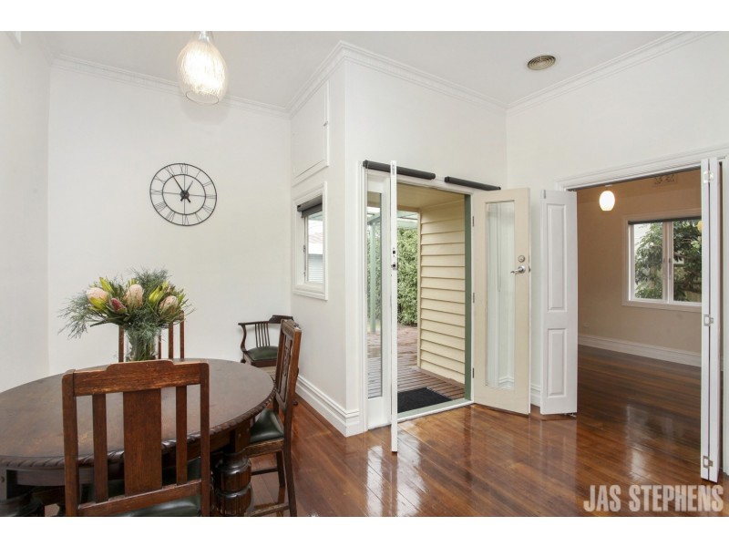 182 Williamstown Road, Kingsville VIC 3012