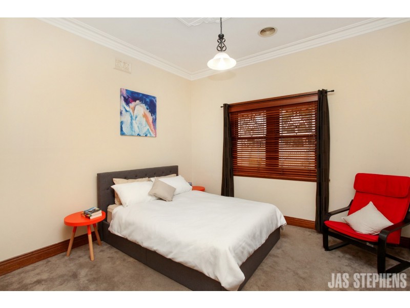 182 Williamstown Road, Kingsville VIC 3012