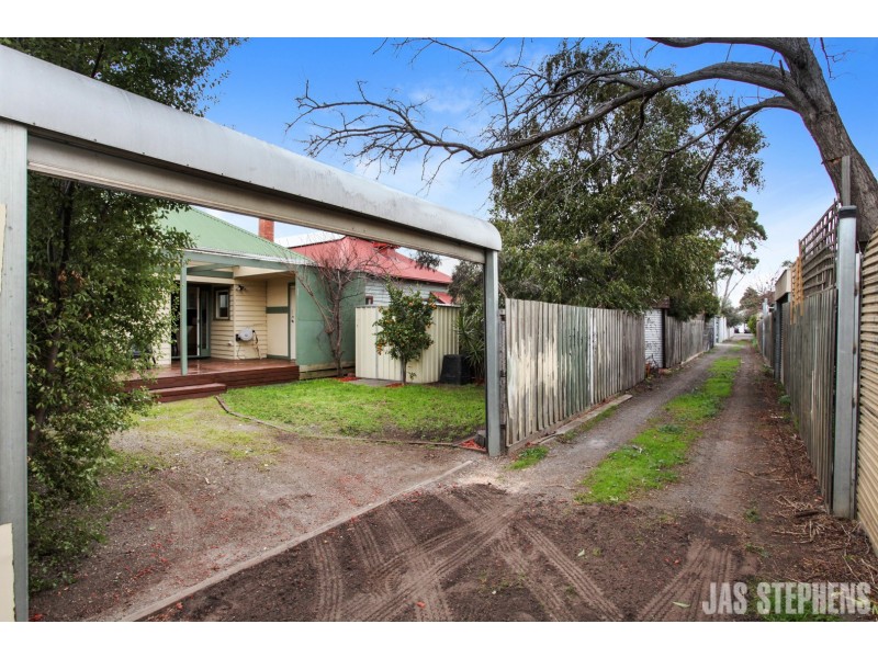 182 Williamstown Road, Kingsville VIC 3012