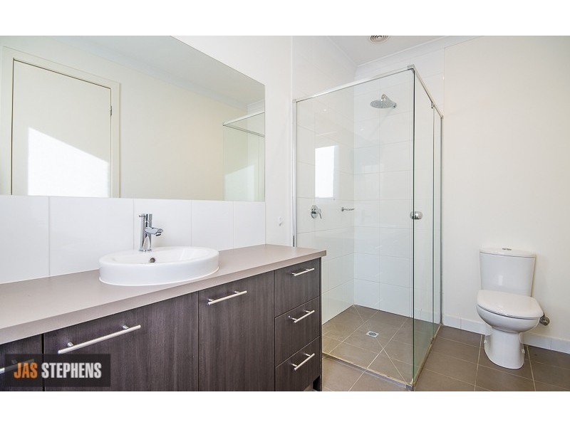 75 McDougall Drive, Footscray VIC 3011