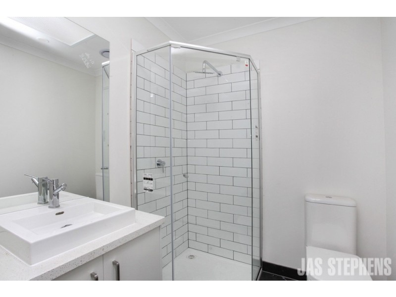 1/58 Napoleon Street, West Footscray VIC 3012