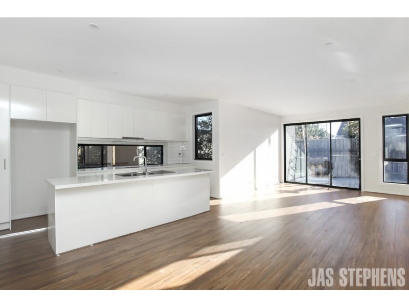 60 Napoleon Street, West Footscray VIC 3012