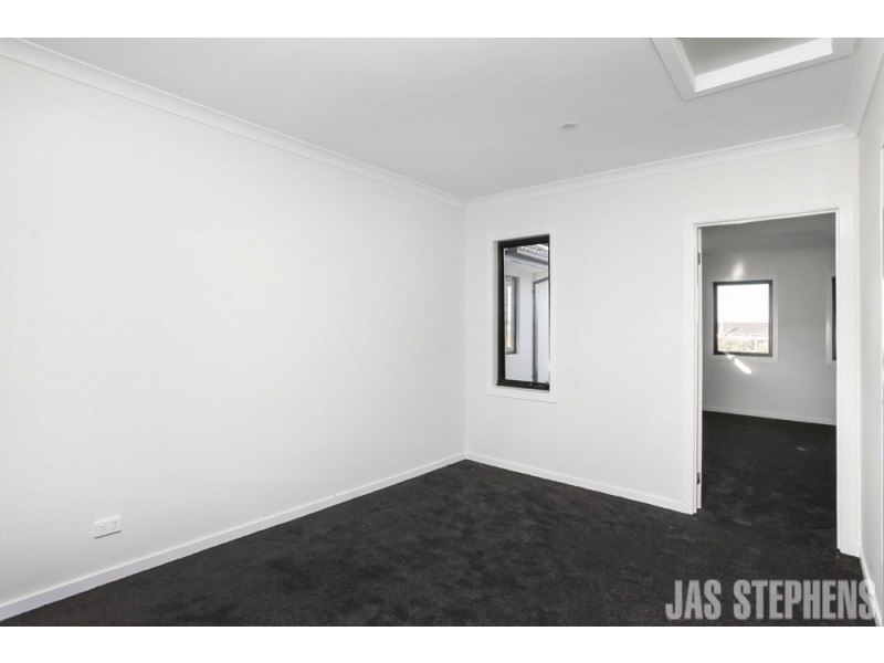 60 Napoleon Street, West Footscray VIC 3012