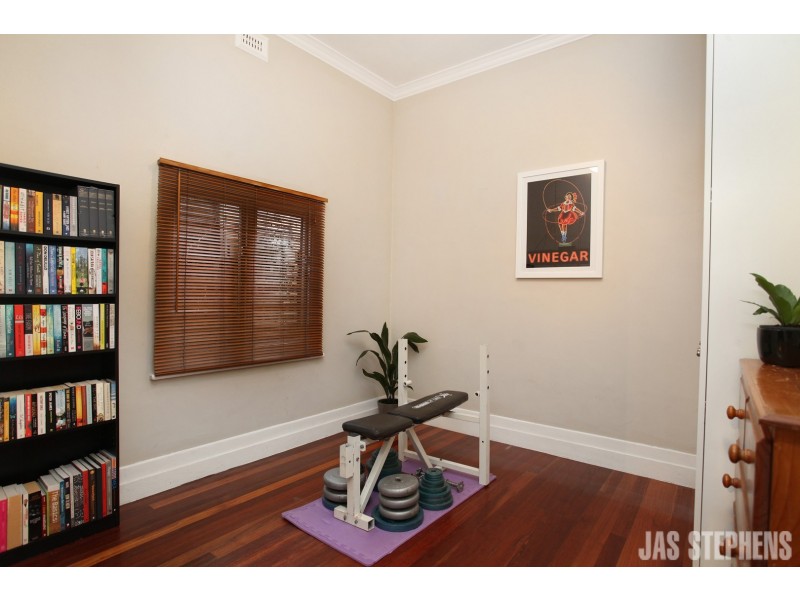 28 Central Avenue, Footscray VIC 3011