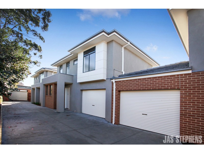 2/16 Norfolk Street, Maidstone VIC 3012