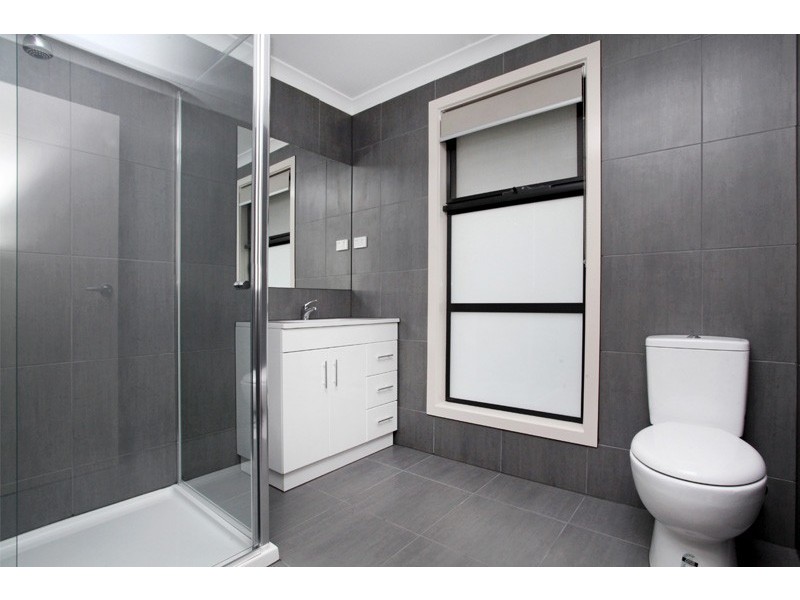 2/9 Balmoral Street, Braybrook VIC 3019