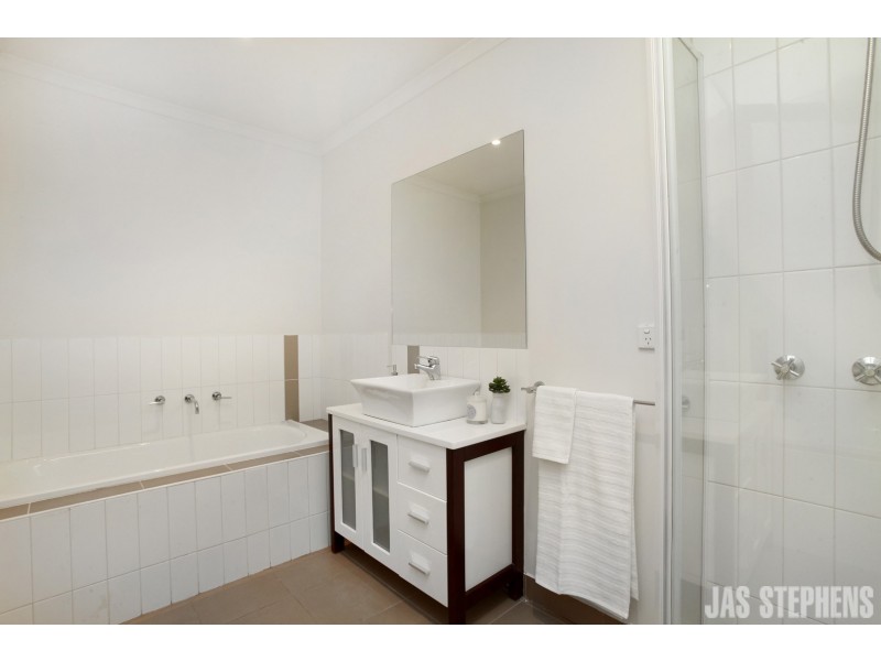 1/21 Waratah Street, West Footscray VIC 3012