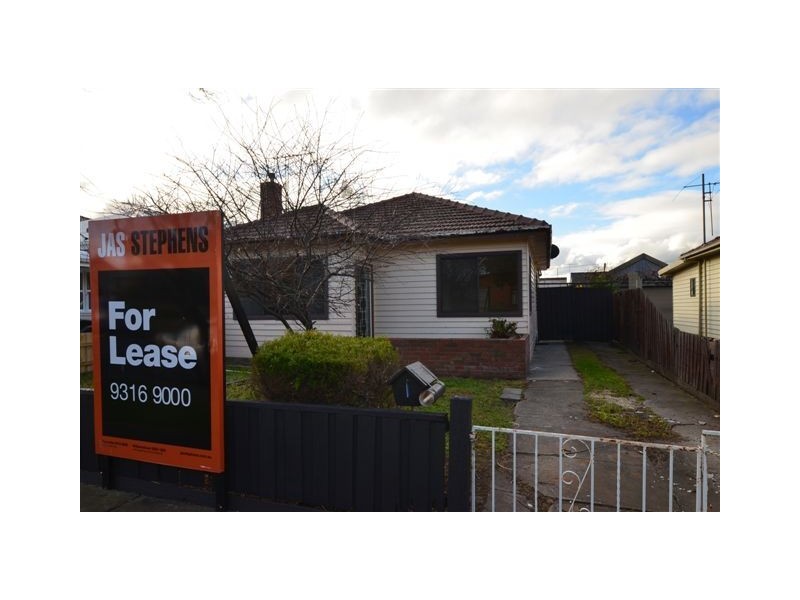 62 Napoleon Street, West Footscray VIC 3012