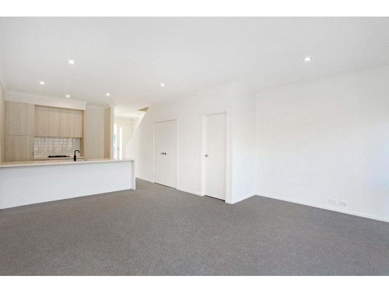 15 Highbury Street, West Footscray VIC 3012