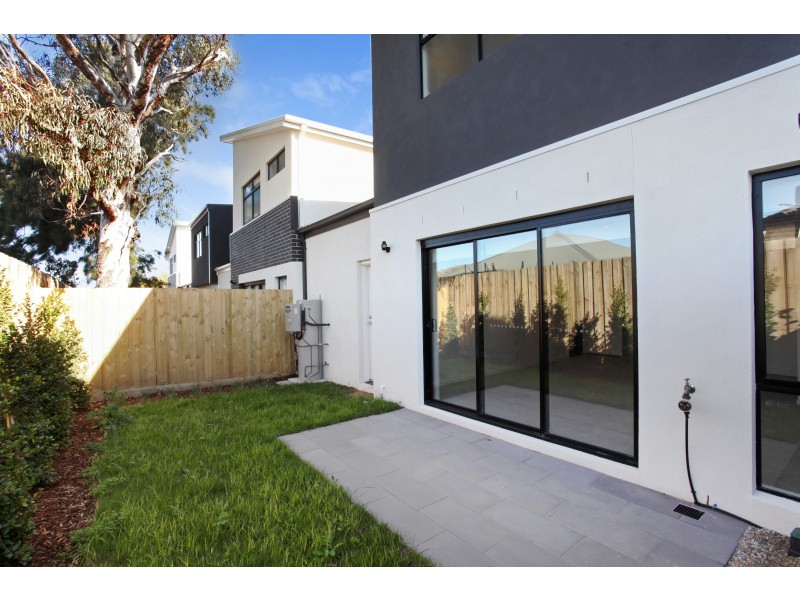 15 Highbury Street, West Footscray VIC 3012