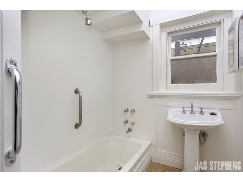 103 Alma Street, West Footscray VIC 3012