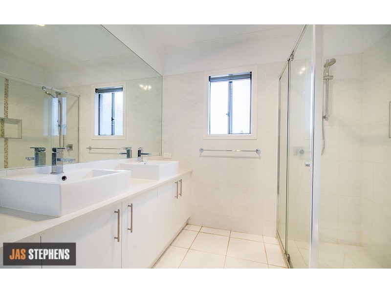 9 Derham Street, Spotswood VIC 3015