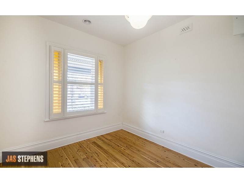 196 Pilgrim Street, Seddon VIC 3011