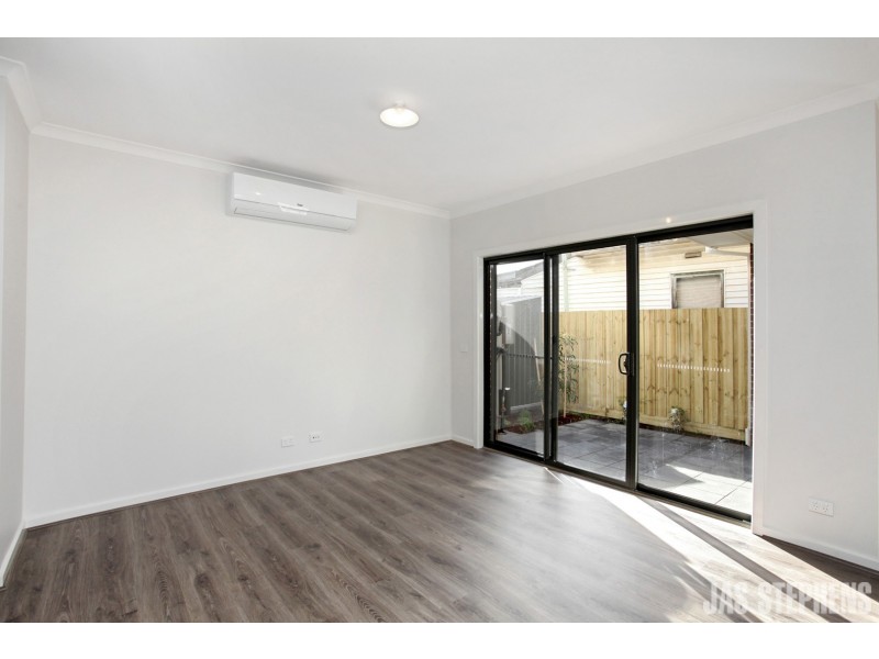 1/16 Norfolk Street, Maidstone VIC 3012