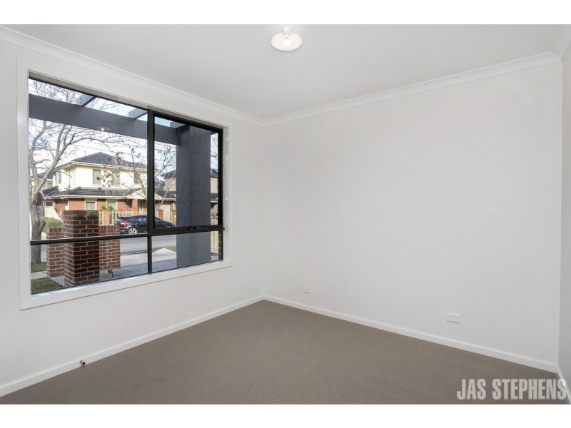 1/16 Norfolk Street, Maidstone VIC 3012