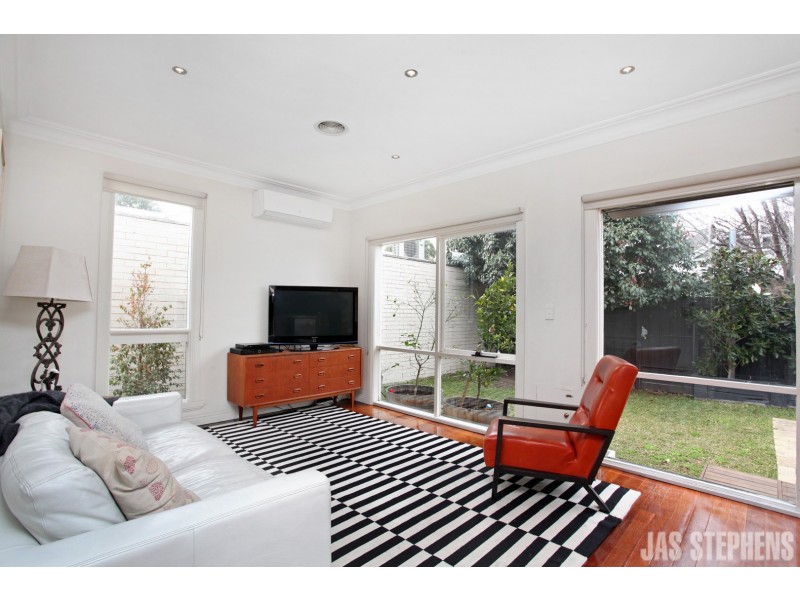 105 Wales Street, Kingsville VIC 3012