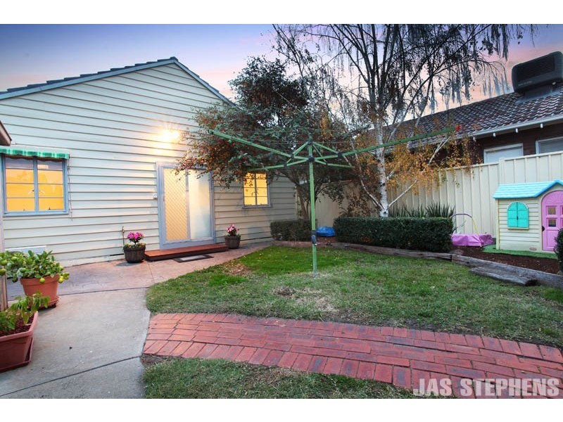 12 Busch Street, West Footscray VIC 3012