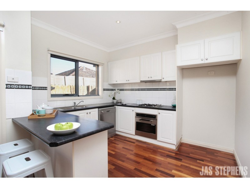 4/22 Edgar Street, Kingsville VIC 3012