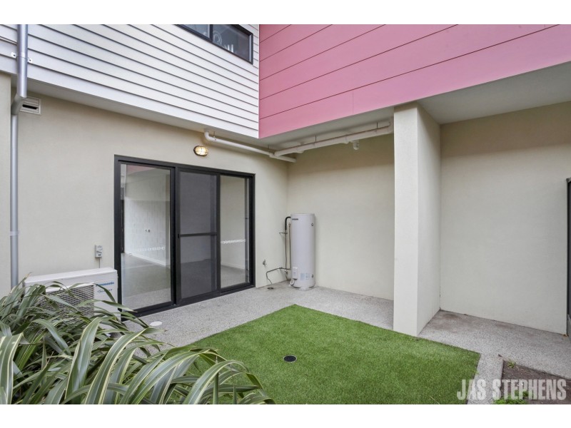 6 Brunswick Street, West Footscray VIC 3012