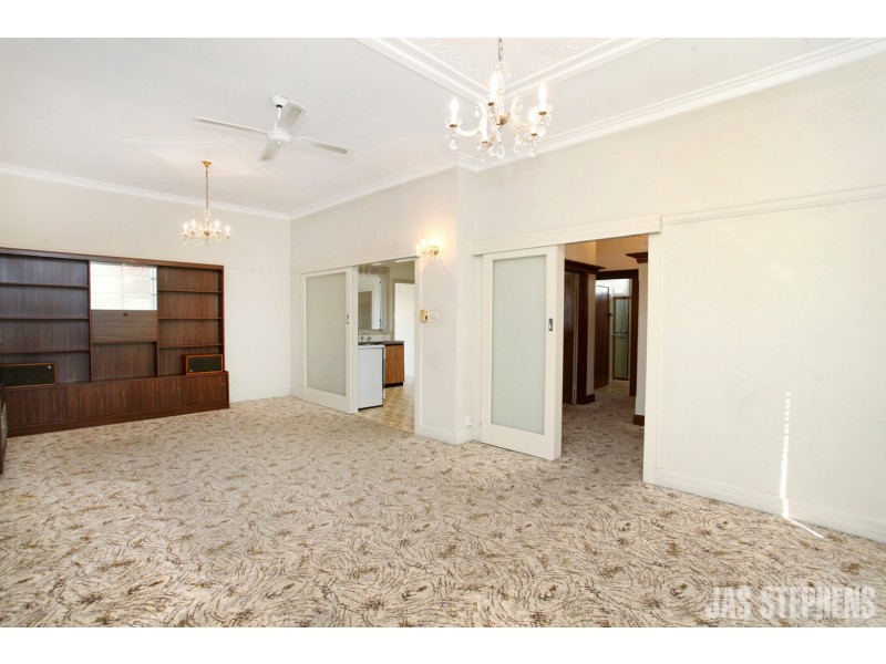 7 Albion Street, Kingsville VIC 3012