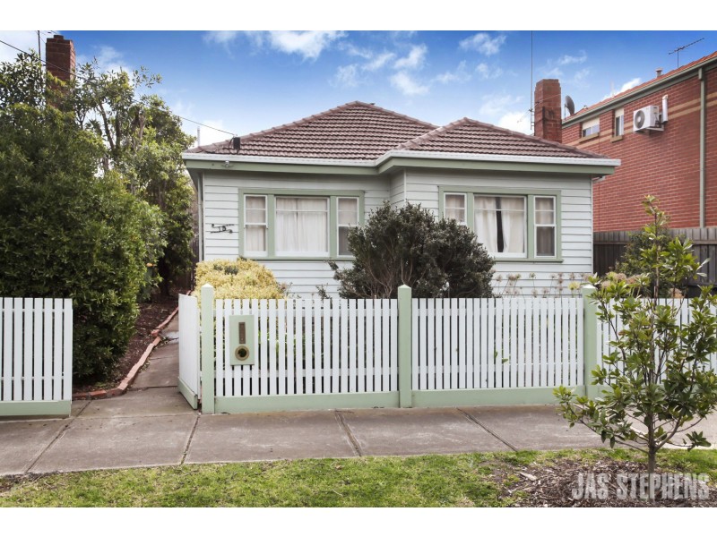 15 Lae Street, West Footscray VIC 3012
