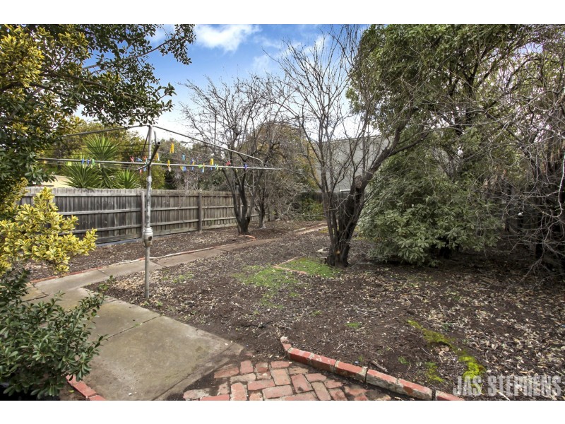 15 Lae Street, West Footscray VIC 3012