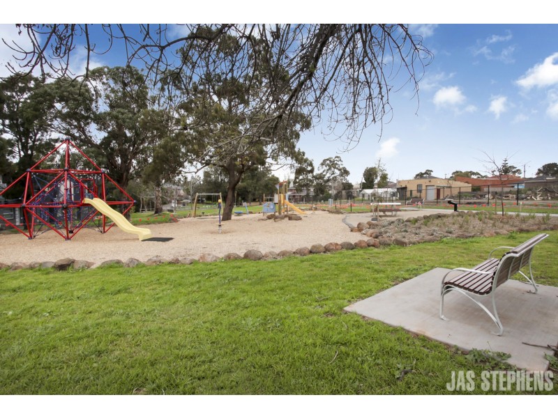 15 Lae Street, West Footscray VIC 3012