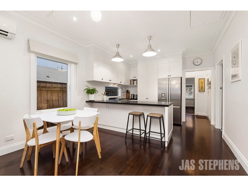 5 Wales Street, Kingsville VIC 3012