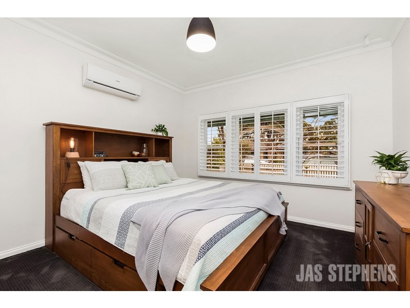 5 Wales Street, Kingsville VIC 3012