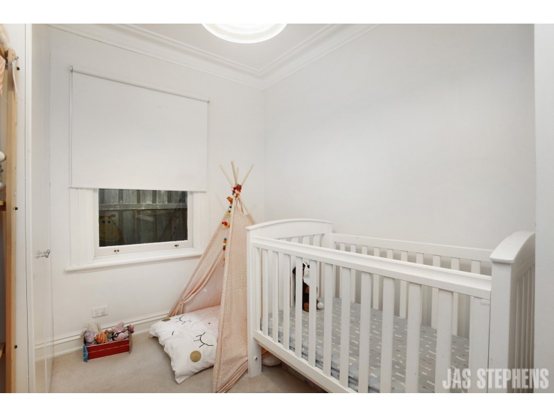 70 Chirnside Street, Kingsville VIC 3012