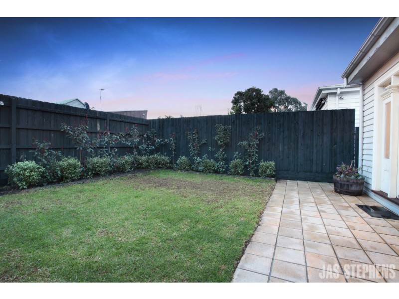 70 Chirnside Street, Kingsville VIC 3012