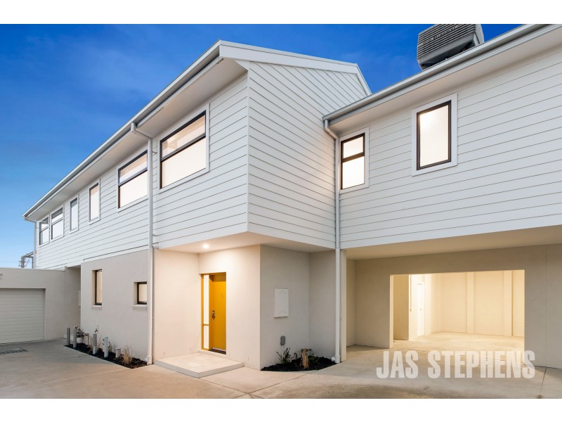 2/7 Station Place, Sunshine VIC 3020