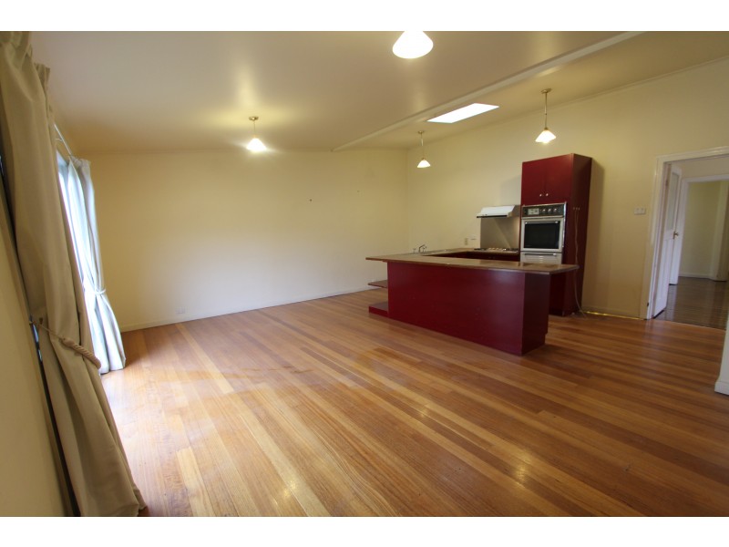 61 Elphinstone Street, West Footscray VIC 3012