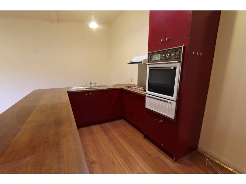 61 Elphinstone Street, West Footscray VIC 3012