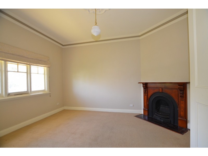 13 Dawson Avenue, Footscray VIC 3011