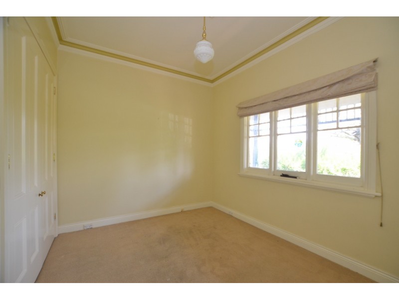 13 Dawson Avenue, Footscray VIC 3011