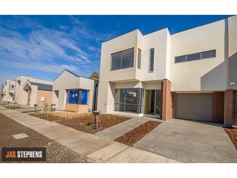 55 Queens Circuit, Sunshine VIC 3020