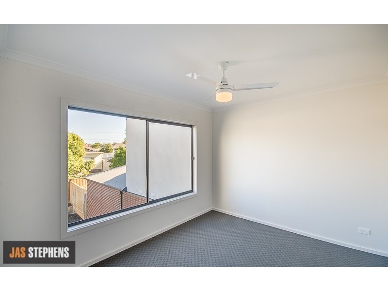 55 Queens Circuit, Sunshine VIC 3020