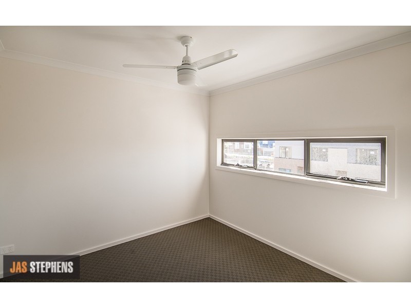 55 Queens Circuit, Sunshine VIC 3020