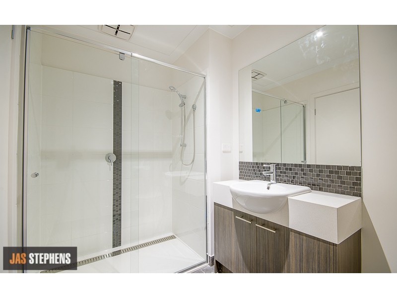 55 Queens Circuit, Sunshine VIC 3020