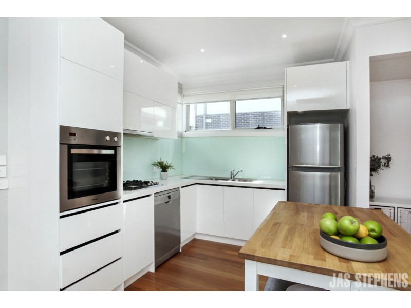 2/160 Francis Street, Yarraville VIC 3013