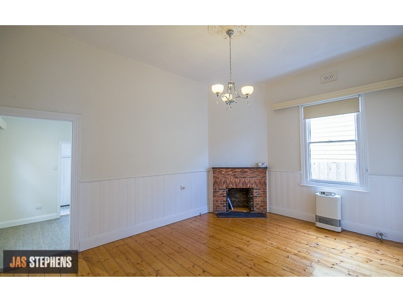 8 Stirling Street, Footscray VIC 3011