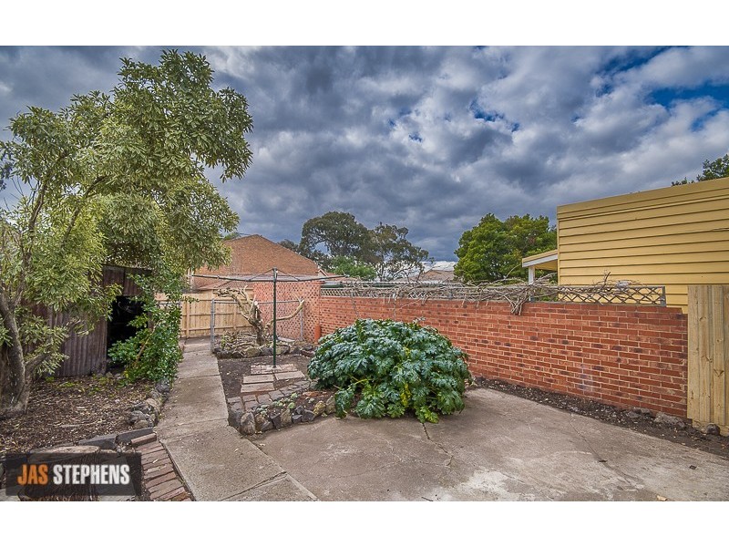 8 Stirling Street, Footscray VIC 3011