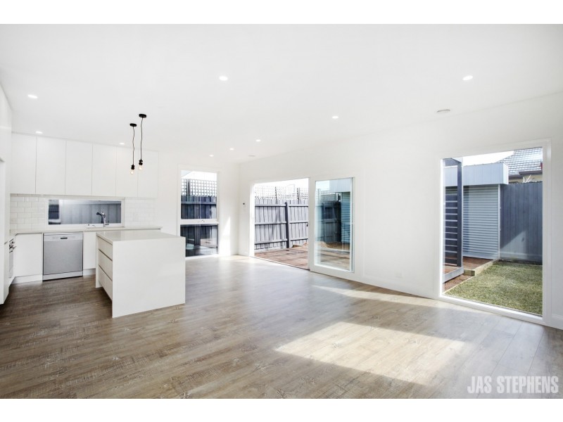 22 Chirnside Street, Kingsville VIC 3012