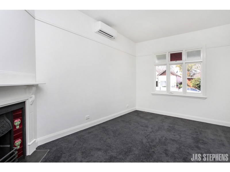 22 Chirnside Street, Kingsville VIC 3012