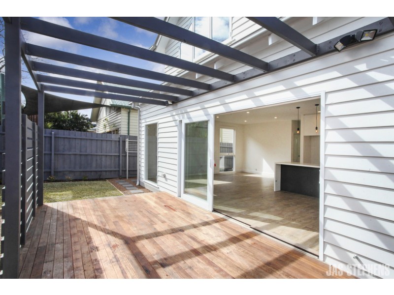 22 Chirnside Street, Kingsville VIC 3012