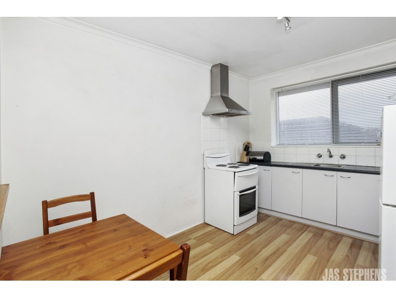 6/13 Beaumont Parade, West Footscray VIC 3012