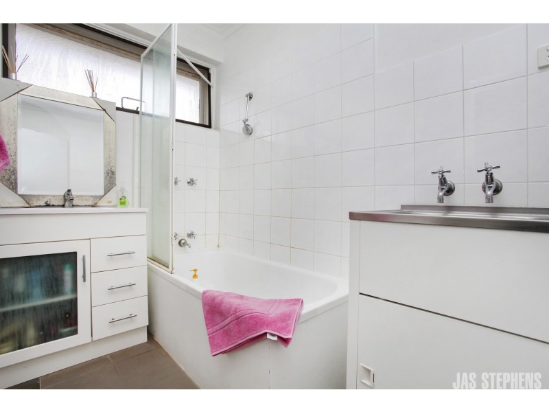 6/13 Beaumont Parade, West Footscray VIC 3012