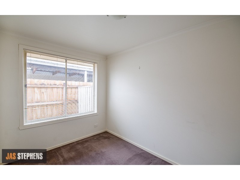 2/43 Kernot Street, South Kingsville VIC 3015