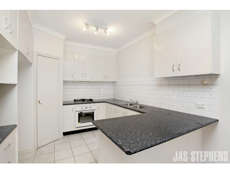 2/68 Richelieu Street, Maidstone VIC 3012